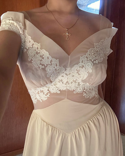 Vintage 1960s Beige Nude Lace Dress