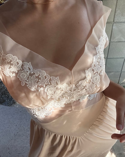 Vintage 1960s Beige Nude Lace Dress